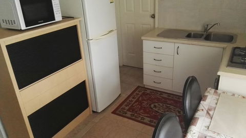 Affordable Inn - Accommodation Burleigh 12