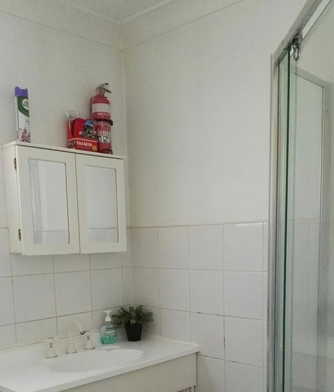 Affordable Inn - Accommodation Burleigh 16
