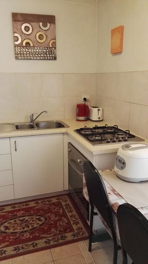 Affordable Inn - Accommodation Burleigh 15