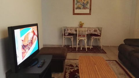 Affordable Inn - Accommodation Burleigh 9