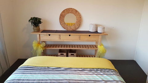 Stylish Colourfull Getaway - Accommodation Burleigh 7