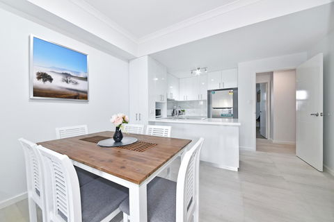 Infinite Apartment Opposite Garden City - Accommodation Burleigh 6