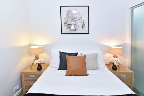 Infinite Apartment Opposite Garden City - Accommodation Burleigh 2