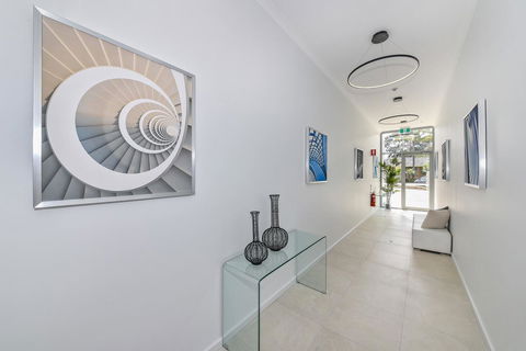 Infinite Apartment Opposite Garden City - Accommodation Burleigh 15