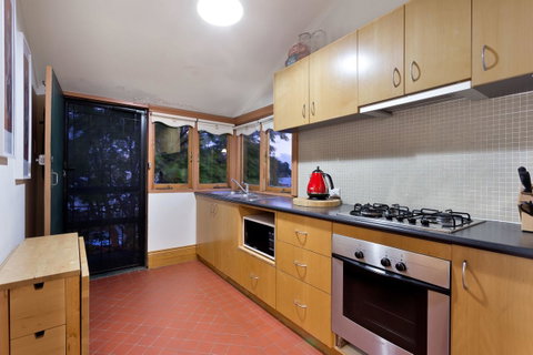 Annie's Victorian Terrace Accommodation Fremantle - Accommodation Burleigh 20