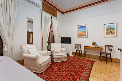Annie's Victorian Terrace Accommodation Fremantle - Accommodation Burleigh 5