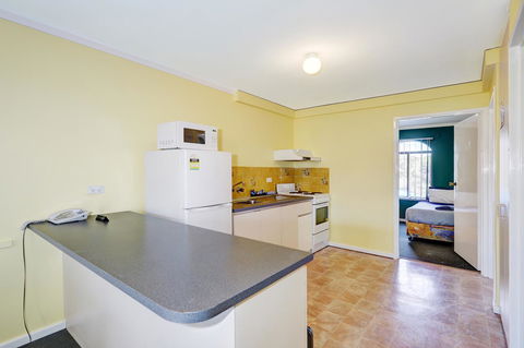West Beach Lagoon 109 â€“ Amazing Location! - Accommodation Burleigh 6