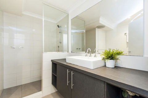 Forrest St - Accommodation Burleigh 15