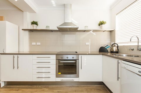 Forrest St - Accommodation Burleigh 9