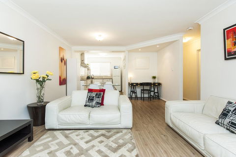 Forrest St - Accommodation Burleigh 1