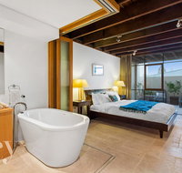 James Street Warehouse - Accommodation Burleigh