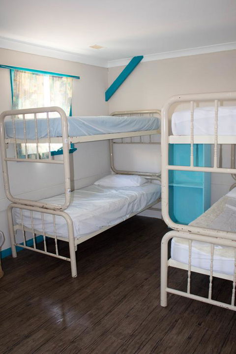 Esperance YHA - Accommodation Burleigh 7