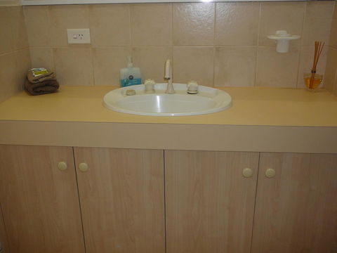 Dragonfly Apartment On Regal - Accommodation Burleigh 26
