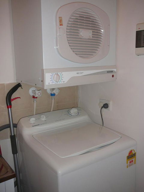 Dragonfly Apartment On Regal - Accommodation Burleigh 20
