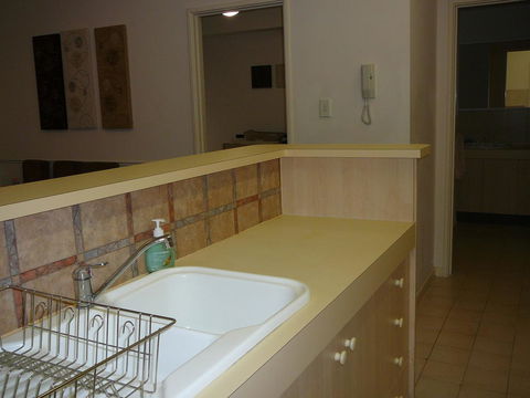 Dragonfly Apartment On Regal - Accommodation Burleigh 17