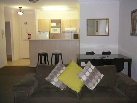 Dragonfly Apartment On Regal - Accommodation Burleigh 2