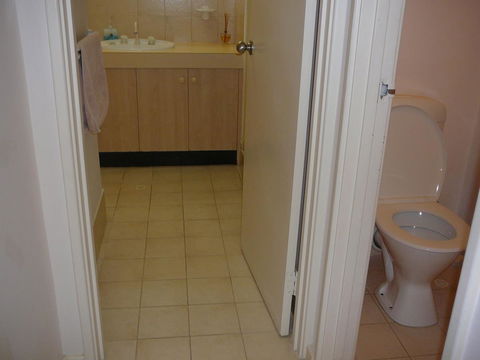 Dragonfly Apartment On Regal - Accommodation Burleigh 24