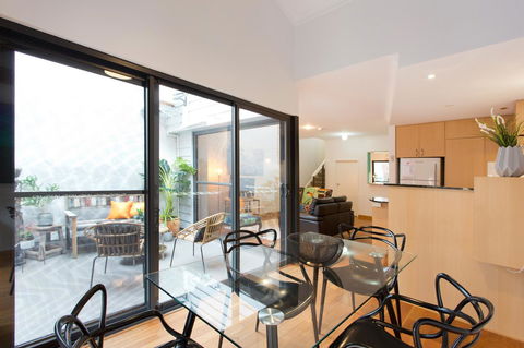 Windows On Pakenham - Accommodation Burleigh 5