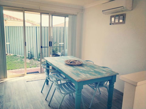 Sea-Esta - Accommodation Burleigh 11