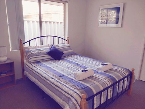 Sea-Esta - Accommodation Burleigh 8