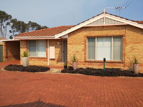Sea-Esta - Accommodation Burleigh 2