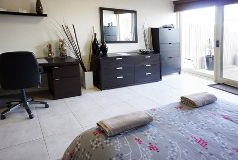 Studio 4 - Ground Floor Fremantle Apartment - Accommodation Burleigh 10
