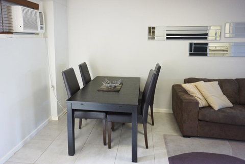 Studio 4 - Ground Floor Fremantle Apartment - Accommodation Burleigh 8