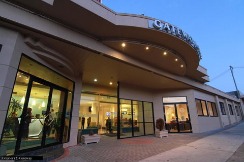 Gateway Hotel By Nightcap Plus - Accommodation Burleigh 11