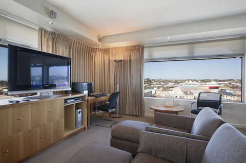 Gateway Hotel By Nightcap Plus - Accommodation Burleigh 22