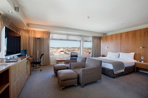 Gateway Hotel By Nightcap Plus - Accommodation Burleigh 35