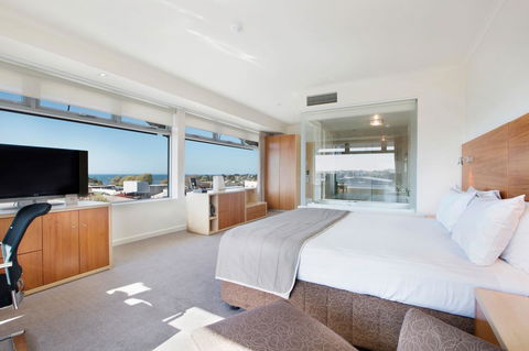 Gateway Hotel By Nightcap Plus - Accommodation Burleigh 0