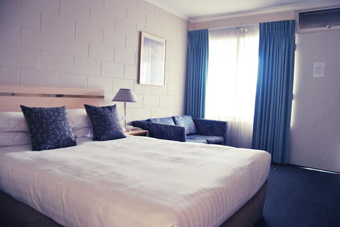 Comfort Inn Devonport - Accommodation Burleigh 15