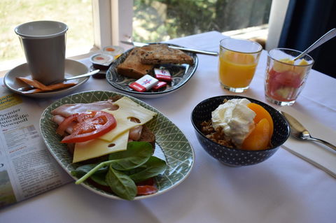 Comfort Inn Devonport - Accommodation Burleigh 24