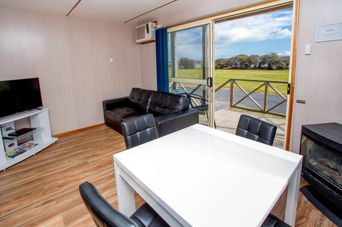Discovery Parks - Devonport - Accommodation Burleigh 37