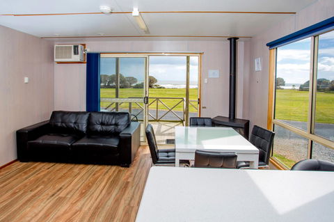 Discovery Parks - Devonport - Accommodation Burleigh 27