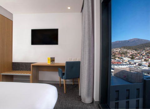 Ibis Styles Hobart - Accommodation Burleigh 7