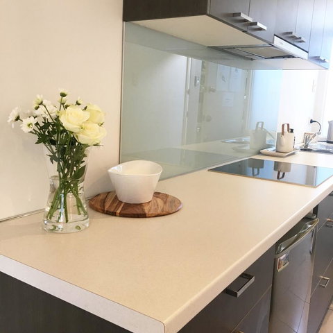 Sandy Bay Studio Apartment - Accommodation Burleigh 4