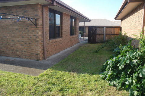Modern 2 Bedroom Appartment - Accommodation Burleigh 15