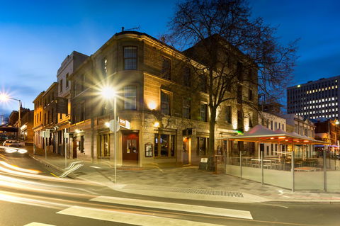 Customs House Hotel - Accommodation Burleigh 0