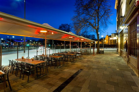 Customs House Hotel - Accommodation Burleigh 5