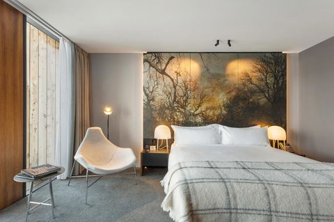 MACq 01 Hotel - Accommodation Burleigh 11