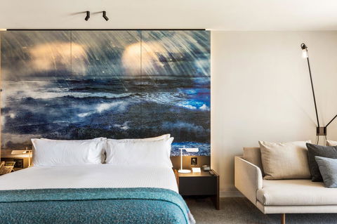MACq 01 Hotel - Accommodation Burleigh 41