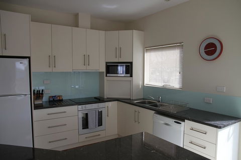 Barclay Motor Inn - Accommodation Burleigh 35