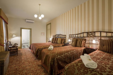 Hadley\'s Orient Hotel - Accommodation Burleigh 20