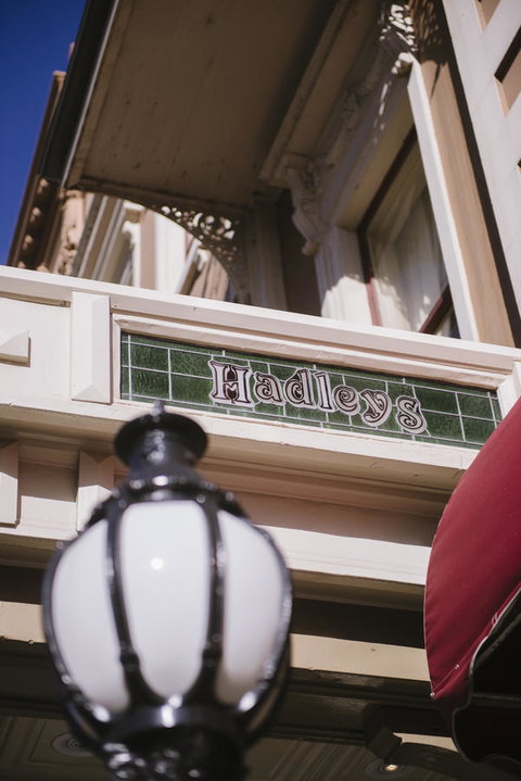 Hadley\'s Orient Hotel - Accommodation Burleigh 35