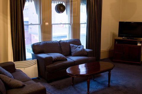 The Macquarie Hobart - Accommodation Burleigh 17