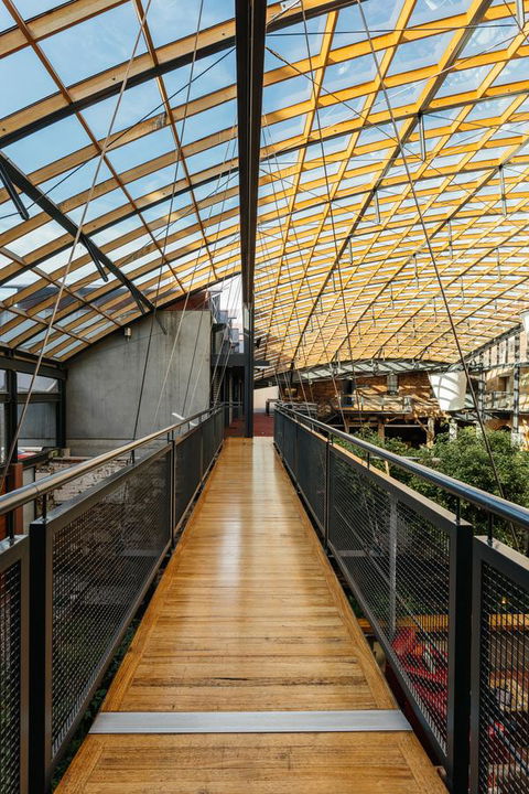 The Henry Jones Art Hotel - Accommodation Burleigh 34