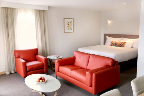Salamanca Inn - Accommodation Burleigh 10