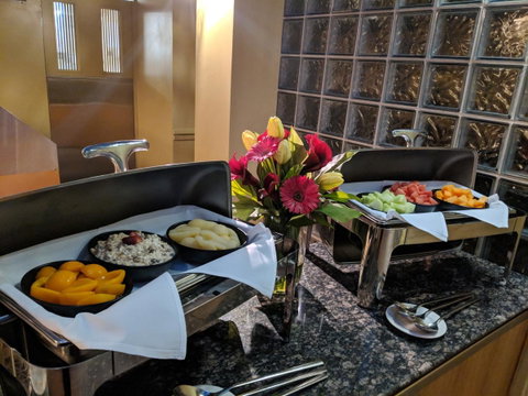 Salamanca Inn - Accommodation Burleigh 2
