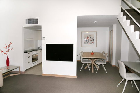 Salamanca Inn - Accommodation Burleigh 24